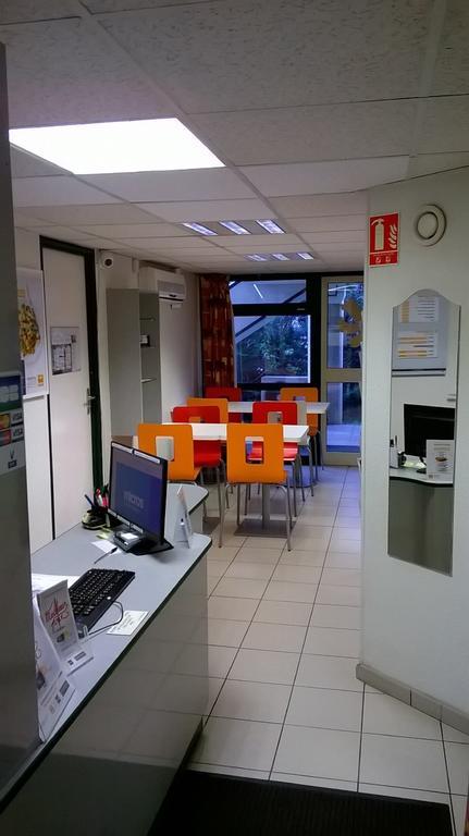 Premiere Classe Dreux Extérieur photo